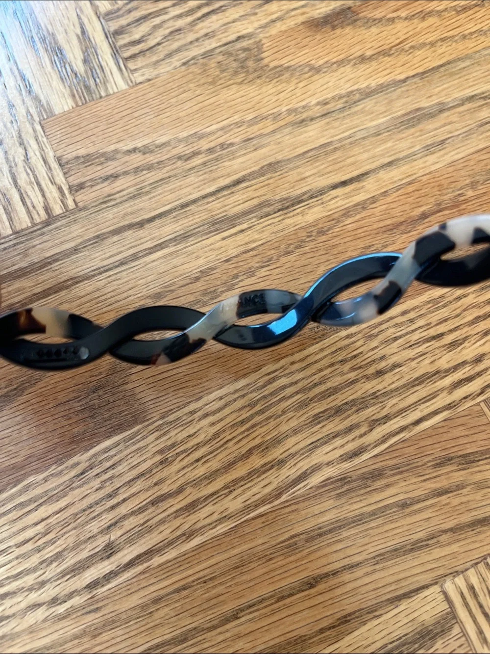 France Luxe - Two-Tone Braided Headband in Black and Cream